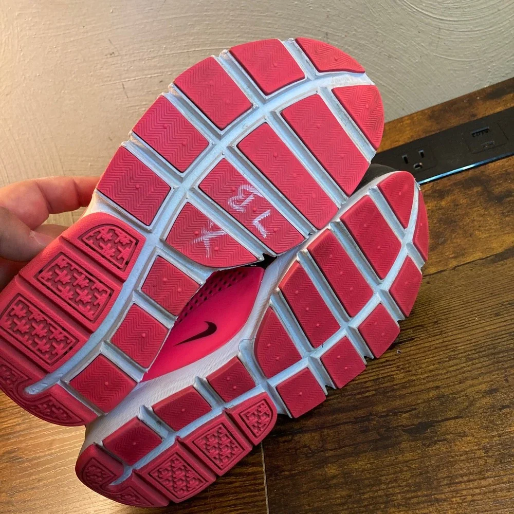 Nike Sock Dart GS Black Hyper Pink Running Shoes 904277-002 Girls Kids 4Y Youth